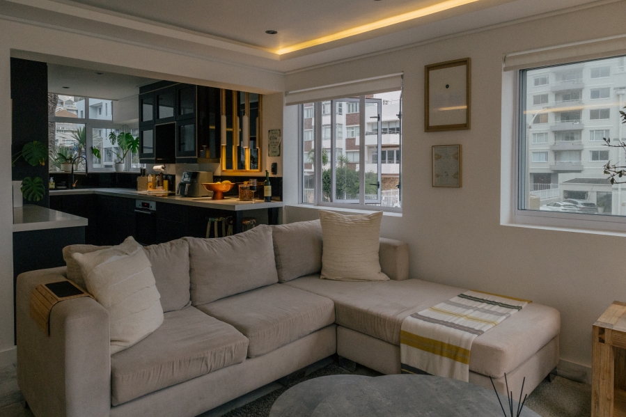 To Let 2 Bedroom Property for Rent in Sea Point Western Cape